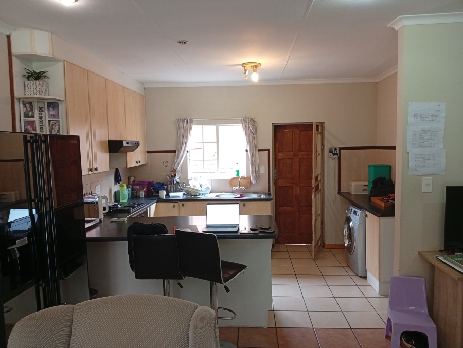 2 Bedroom Property for Sale in Equestria Gauteng