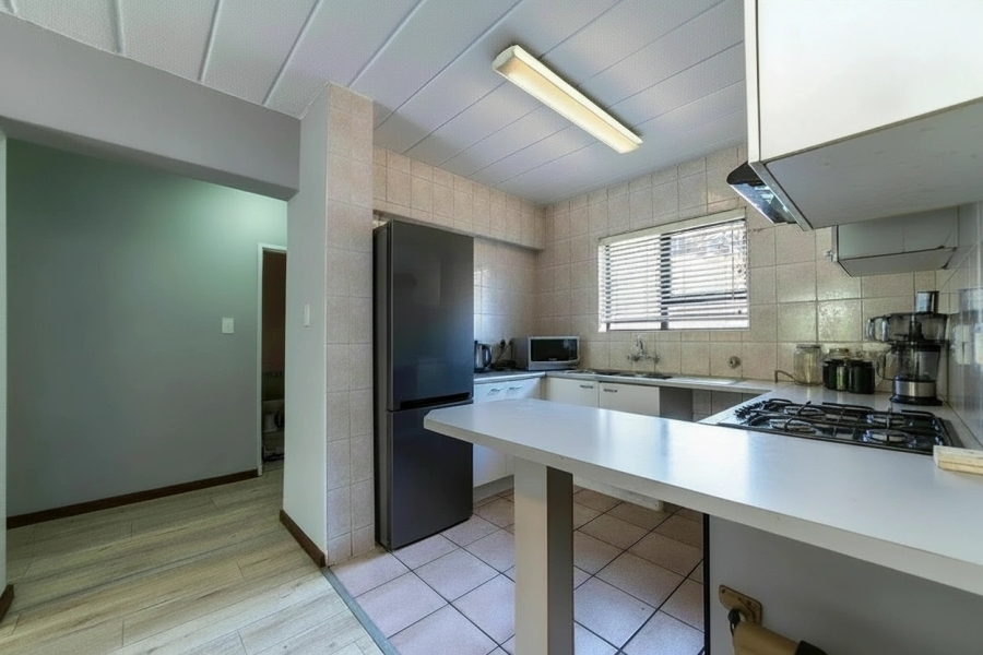 2 Bedroom Property for Sale in Maroeladal Gauteng