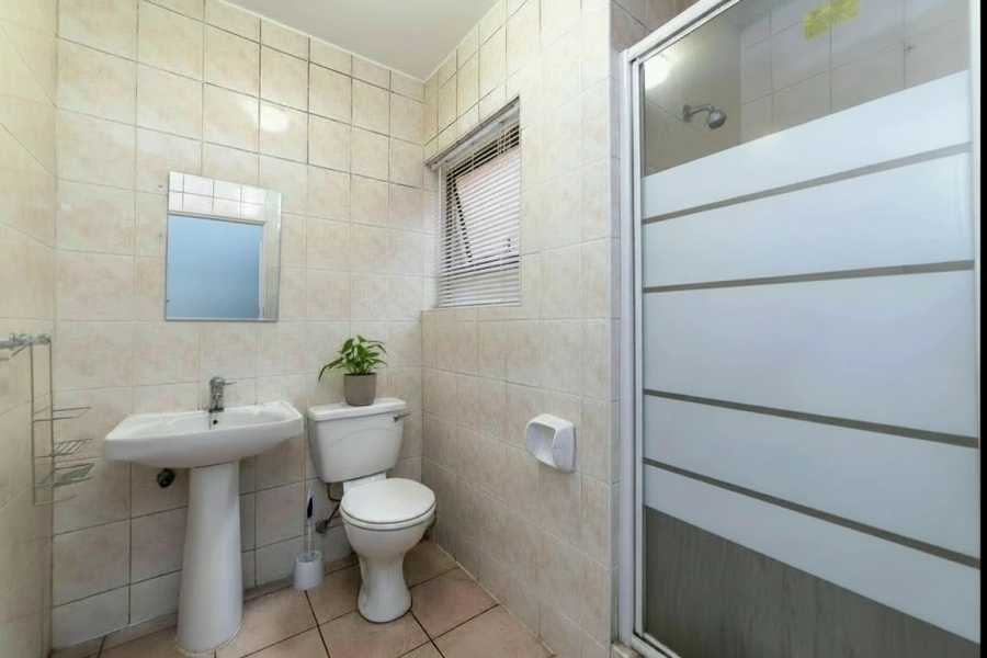2 Bedroom Property for Sale in Maroeladal Gauteng
