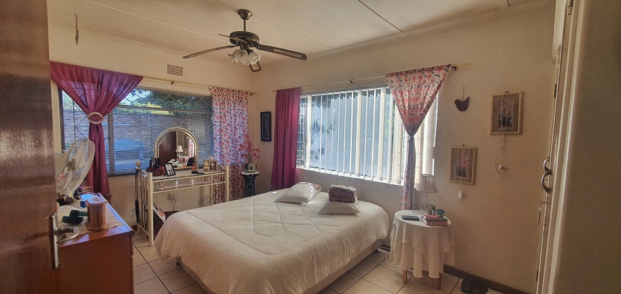 6 Bedroom Property for Sale in Heidelberg Gauteng