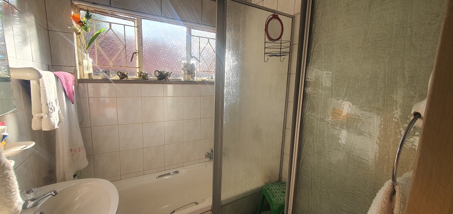 6 Bedroom Property for Sale in Heidelberg Gauteng