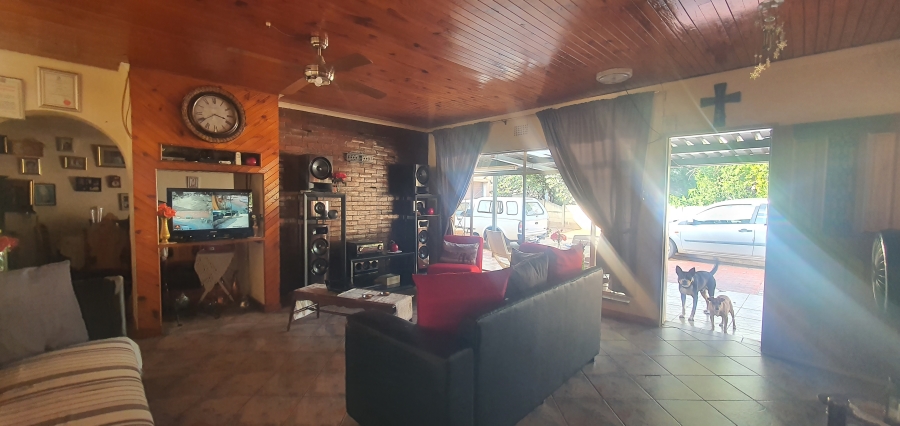 6 Bedroom Property for Sale in Heidelberg Gauteng