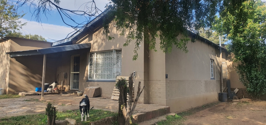 4 Bedroom Property for Sale in Rensburg Gauteng