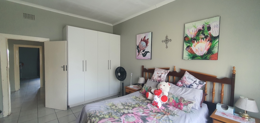 4 Bedroom Property for Sale in Rensburg Gauteng