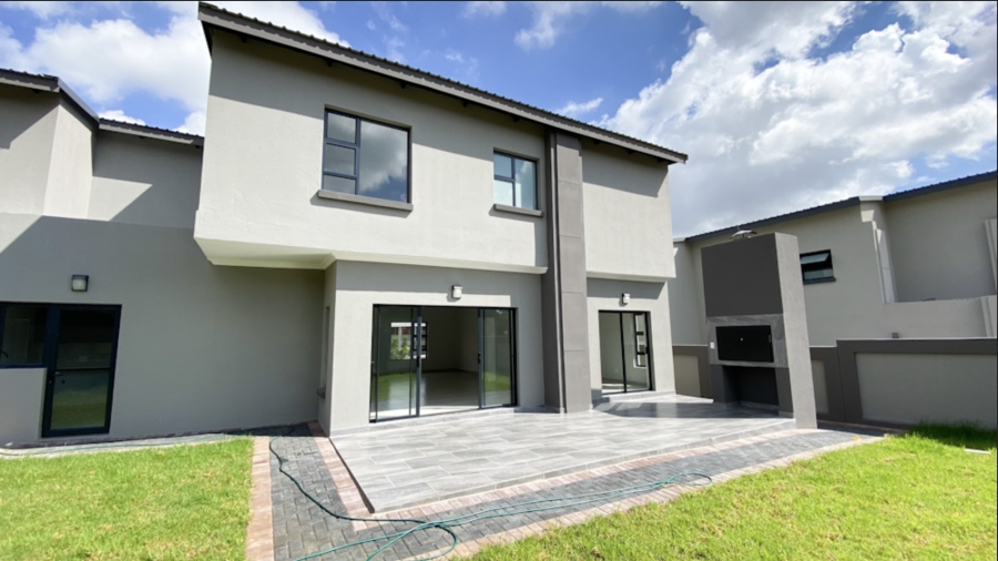 4 Bedroom Property for Sale in Montana Gauteng