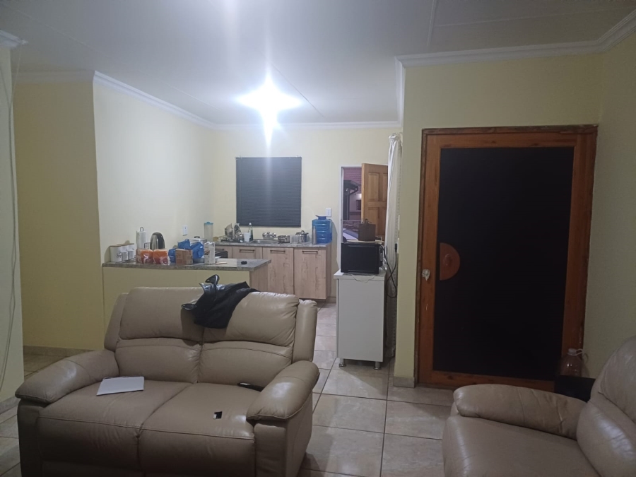 2 Bedroom Property for Sale in Vanderbijlpark CE 7 Gauteng