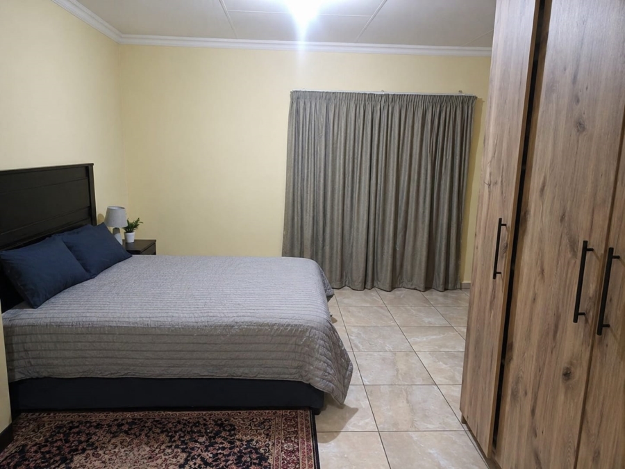2 Bedroom Property for Sale in Vanderbijlpark CE 7 Gauteng