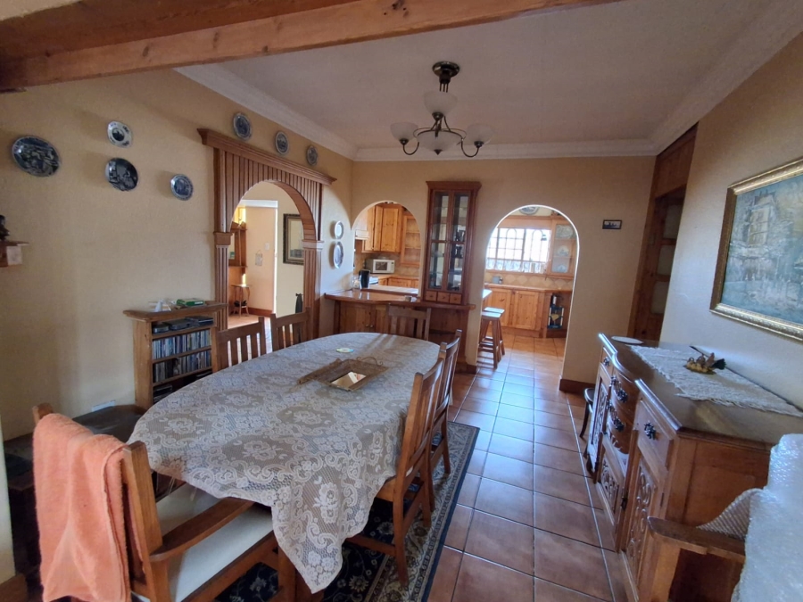 3 Bedroom Property for Sale in Unitas Park Gauteng