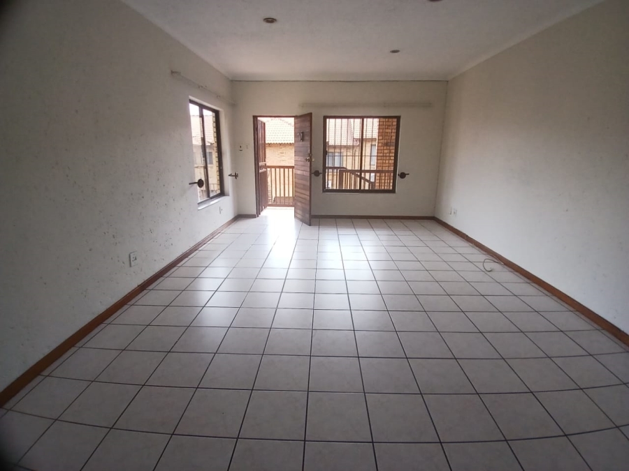 2 Bedroom Property for Sale in Eastleigh Gauteng