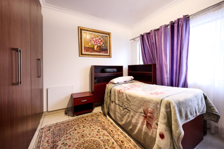 5 Bedroom Property for Sale in Waterfall Country Village Gauteng