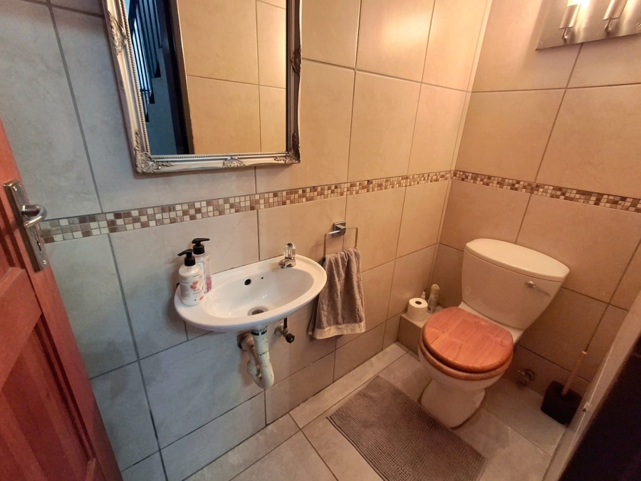 4 Bedroom Property for Sale in Montana Park Gauteng