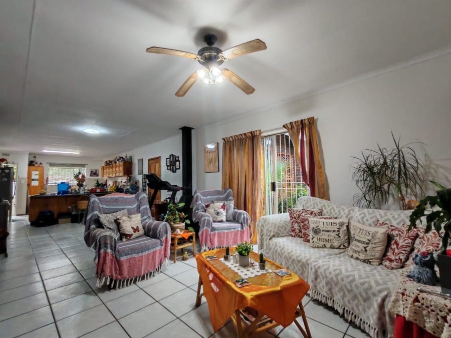 2 Bedroom Property for Sale in Three Rivers Gauteng