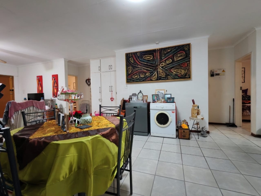 2 Bedroom Property for Sale in Three Rivers Gauteng