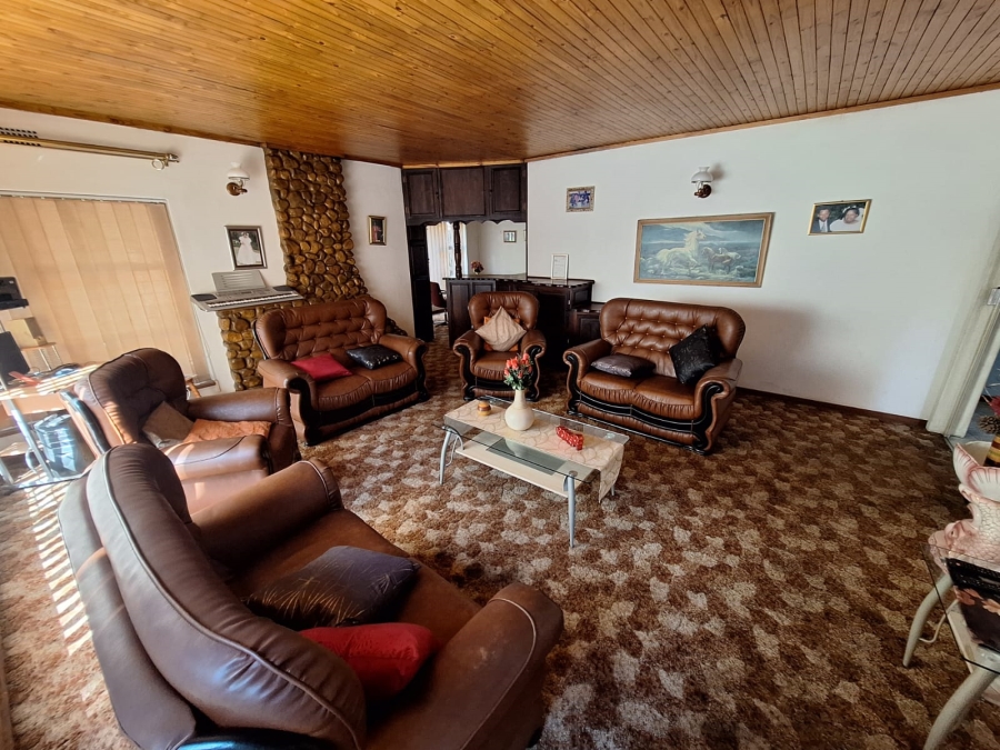 3 Bedroom Property for Sale in Vanderbijlpark SE 7 Gauteng