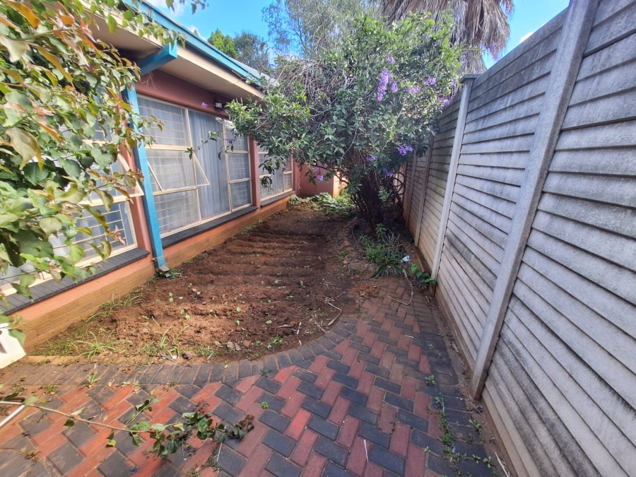 3 Bedroom Property for Sale in Vanderbijlpark SE 7 Gauteng