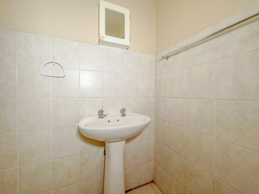 1 Bedroom Property for Sale in Hatfield Gauteng