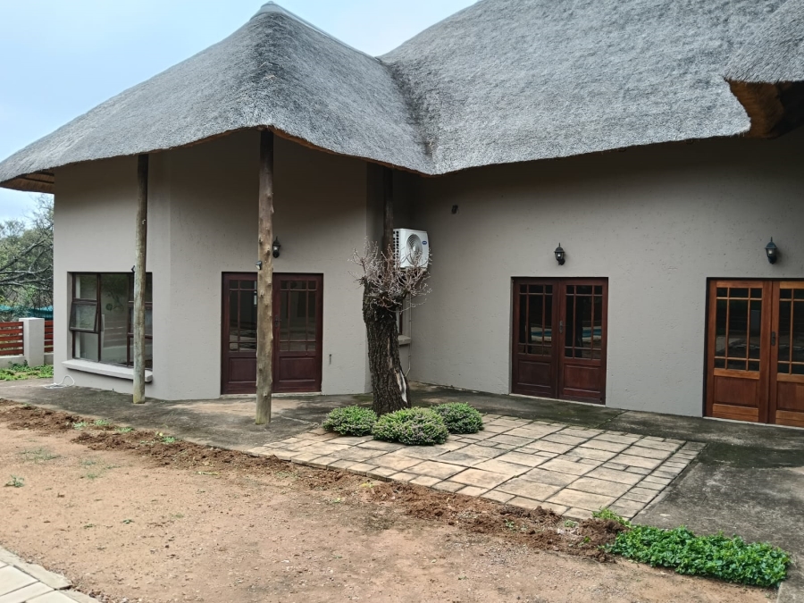 3 Bedroom Property for Sale in Leeuwfontein Gauteng