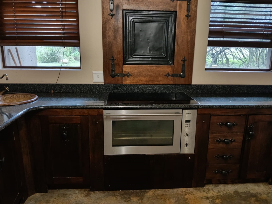 3 Bedroom Property for Sale in Leeuwfontein Gauteng
