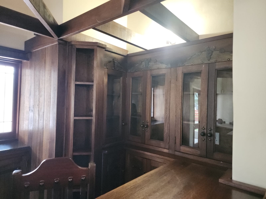 3 Bedroom Property for Sale in Leeuwfontein Gauteng