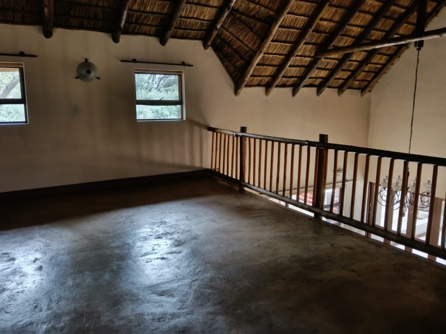 3 Bedroom Property for Sale in Leeuwfontein Gauteng
