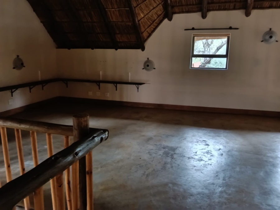3 Bedroom Property for Sale in Leeuwfontein Gauteng
