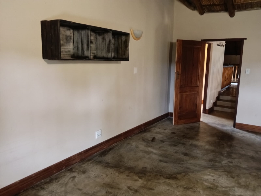 3 Bedroom Property for Sale in Leeuwfontein Gauteng