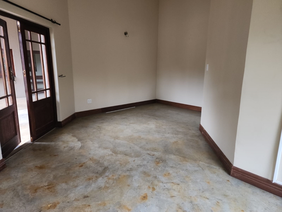3 Bedroom Property for Sale in Leeuwfontein Gauteng