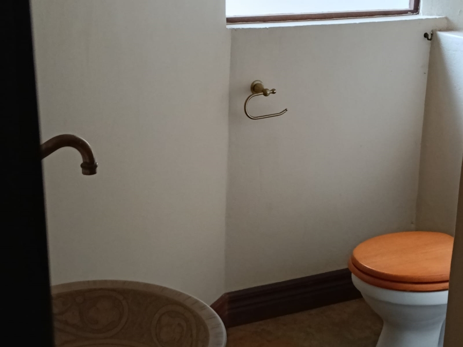 3 Bedroom Property for Sale in Leeuwfontein Gauteng