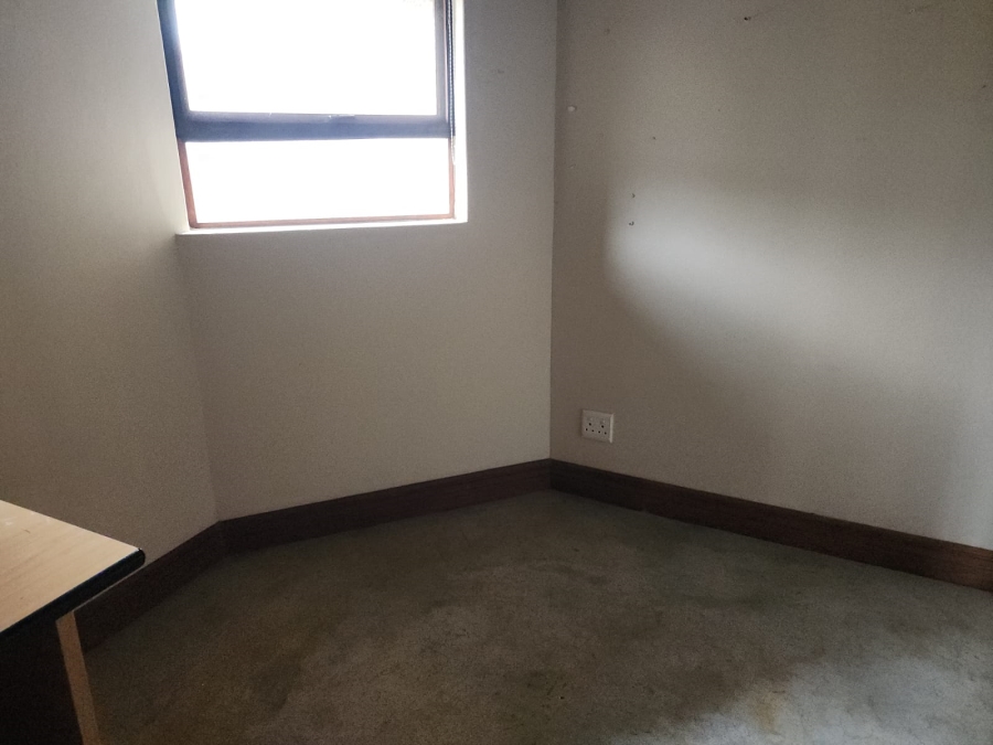 3 Bedroom Property for Sale in Leeuwfontein Gauteng