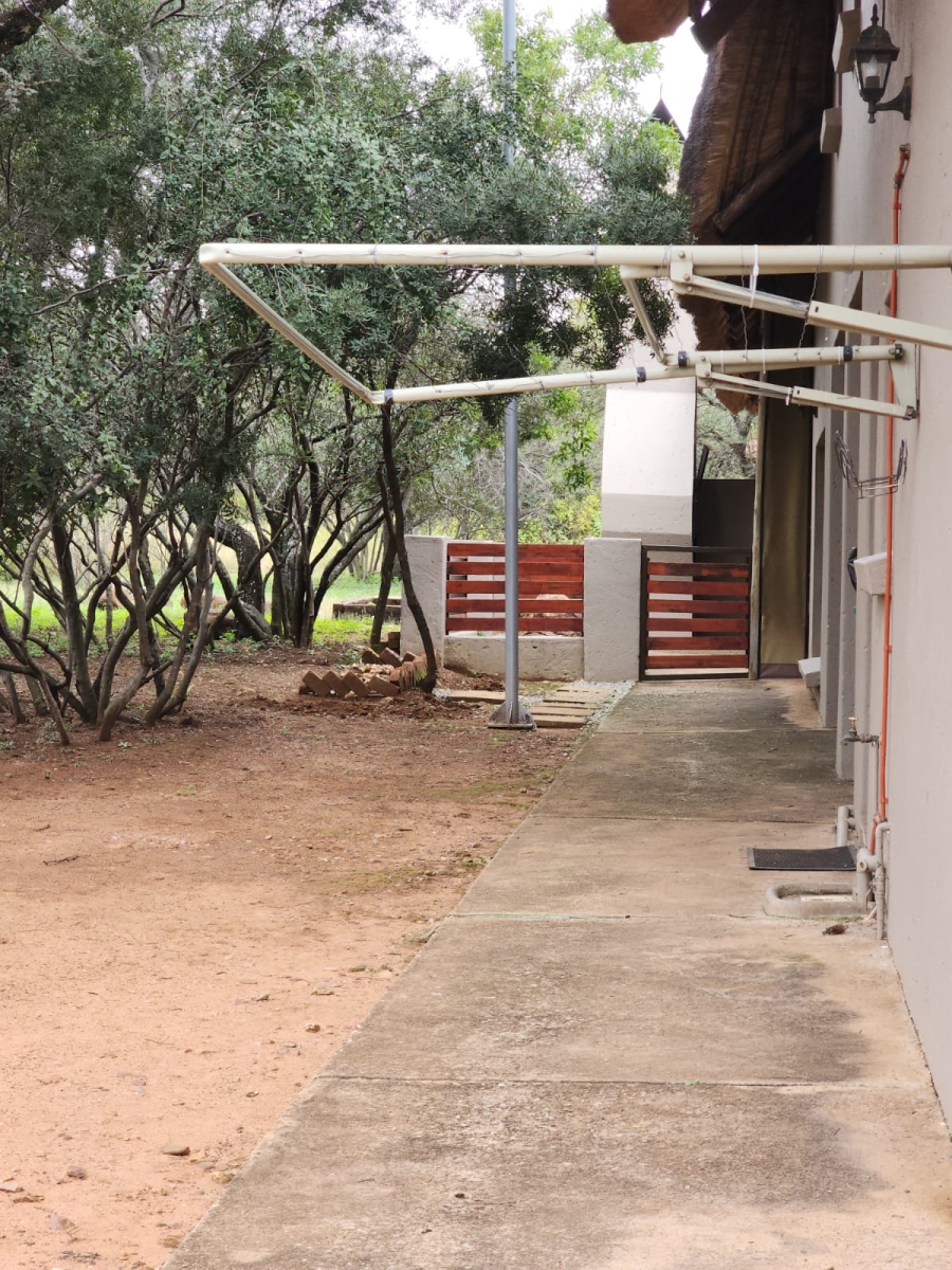 3 Bedroom Property for Sale in Leeuwfontein Gauteng