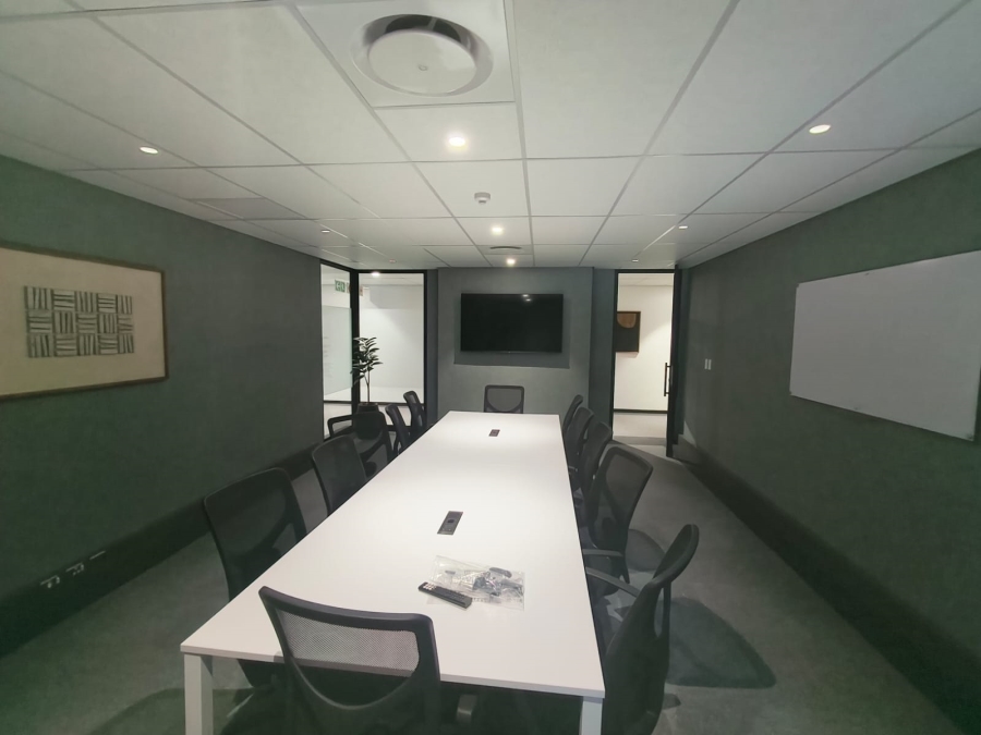 To Let Commercial Property for Rent in Die Hoewes Gauteng