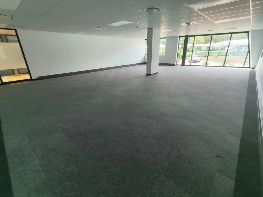 To Let Commercial Property for Rent in Die Hoewes Gauteng