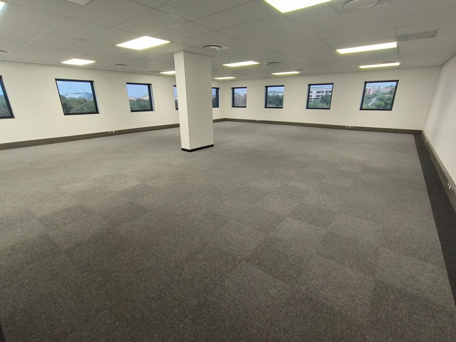 To Let Commercial Property for Rent in Die Hoewes Gauteng
