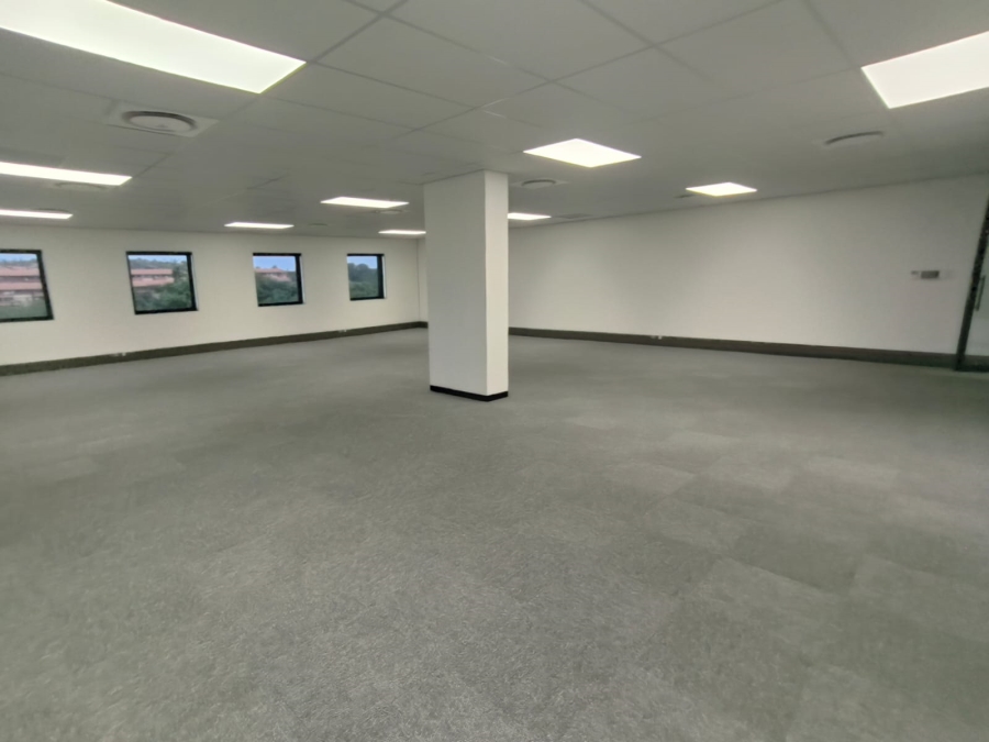 To Let Commercial Property for Rent in Die Hoewes Gauteng