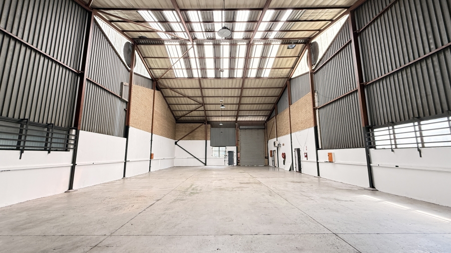 To Let Commercial Property for Rent in Rooihuiskraal Gauteng