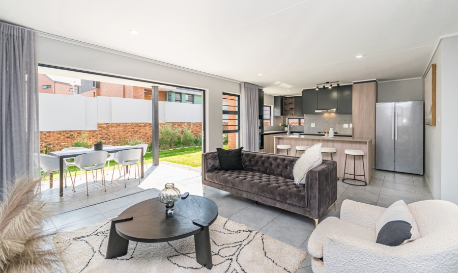 3 Bedroom Property for Sale in Amberfield Gauteng