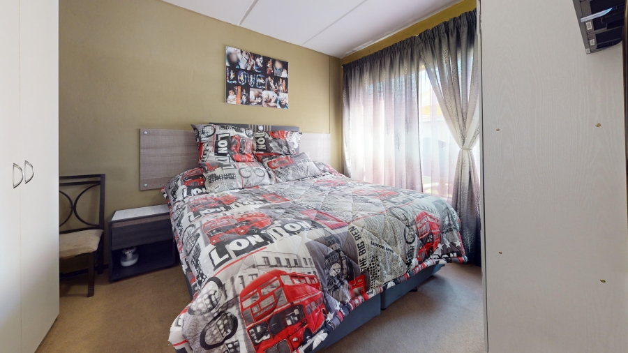 1 Bedroom Property for Sale in Danie Taljaard Park Gauteng