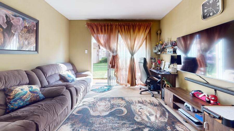 1 Bedroom Property for Sale in Danie Taljaard Park Gauteng