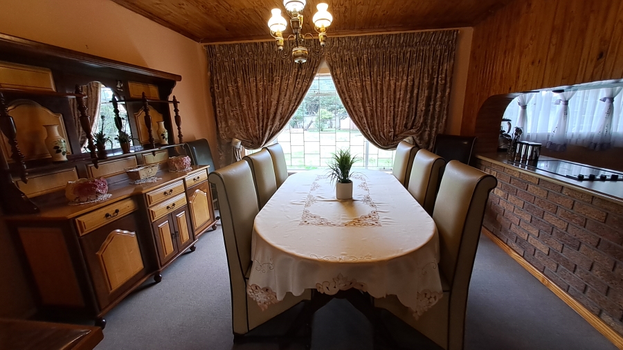 4 Bedroom Property for Sale in Jameson Park Gauteng