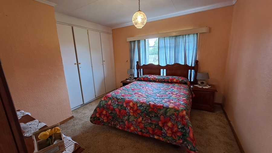 4 Bedroom Property for Sale in Jameson Park Gauteng