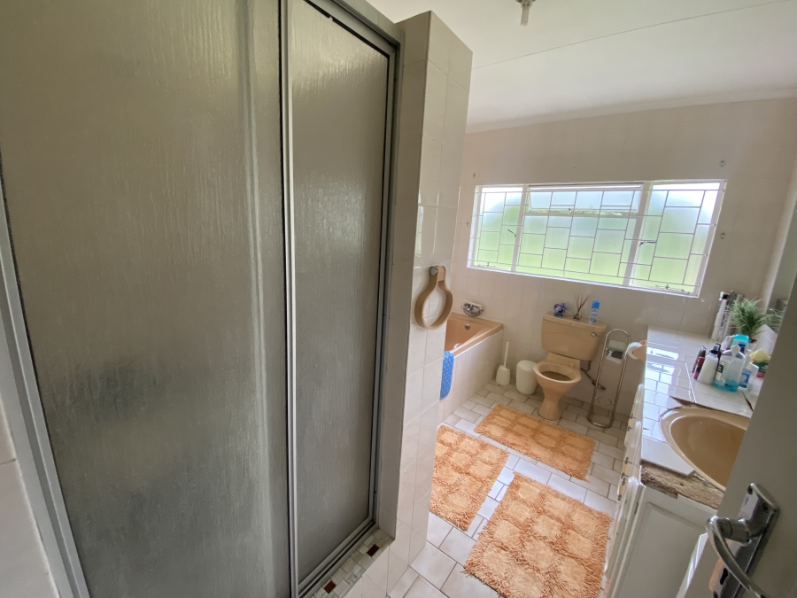 4 Bedroom Property for Sale in Jameson Park Gauteng