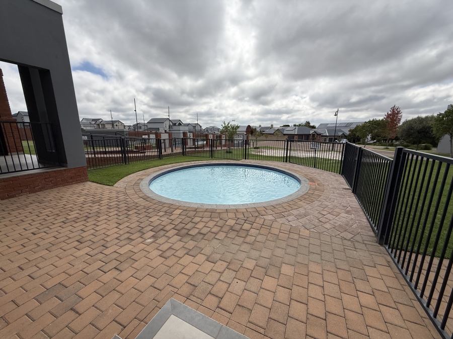 3 Bedroom Property for Sale in Heritage Hill Gauteng