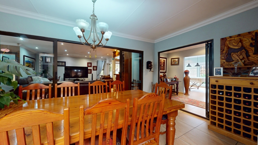 5 Bedroom Property for Sale in Sunward Park Gauteng