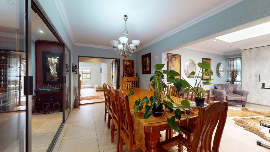 5 Bedroom Property for Sale in Sunward Park Gauteng