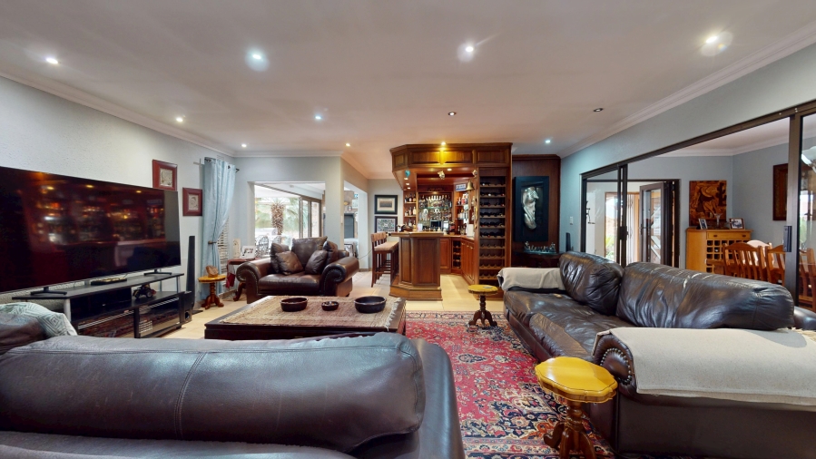 5 Bedroom Property for Sale in Sunward Park Gauteng
