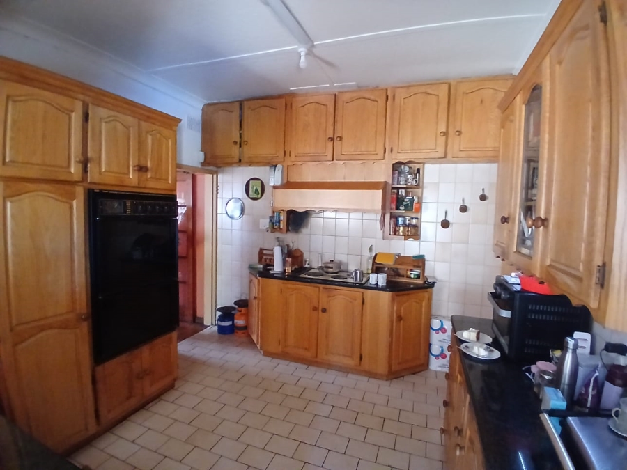 4 Bedroom Property for Sale in Carletonville Central Gauteng
