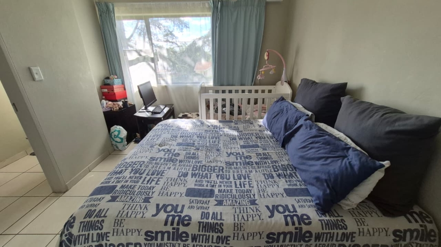 3 Bedroom Property for Sale in Cloverdene Gauteng