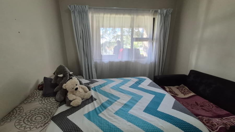 3 Bedroom Property for Sale in Cloverdene Gauteng