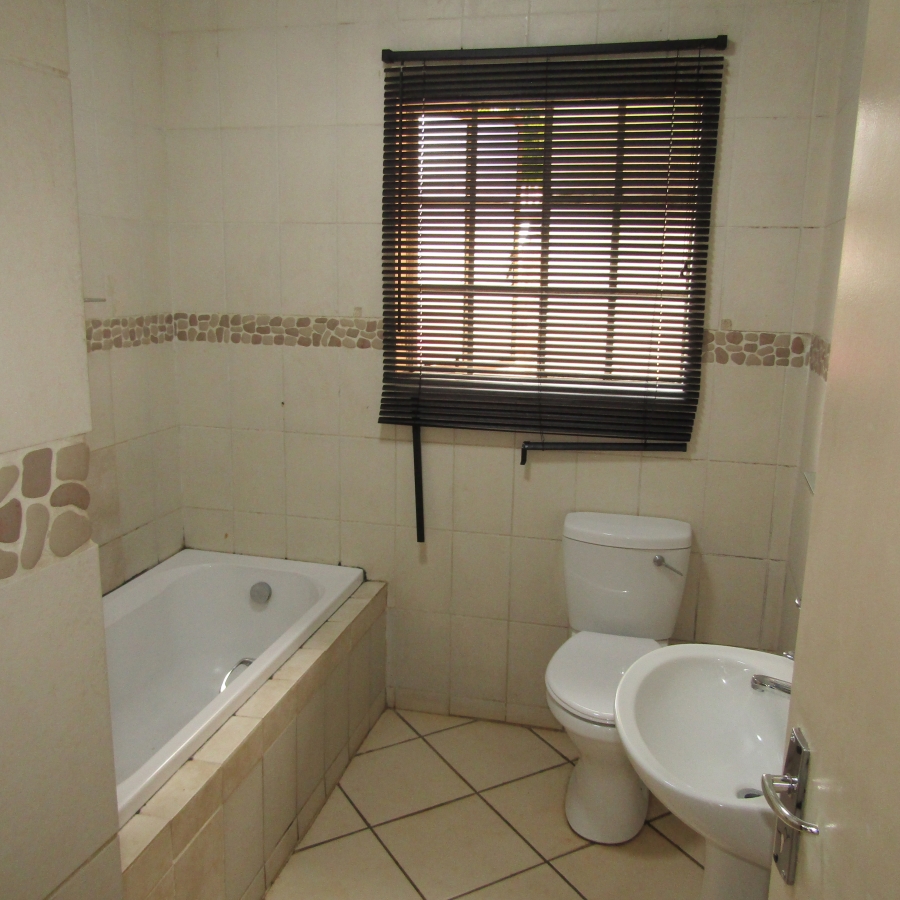 3 Bedroom Property for Sale in Witpoortjie Gauteng