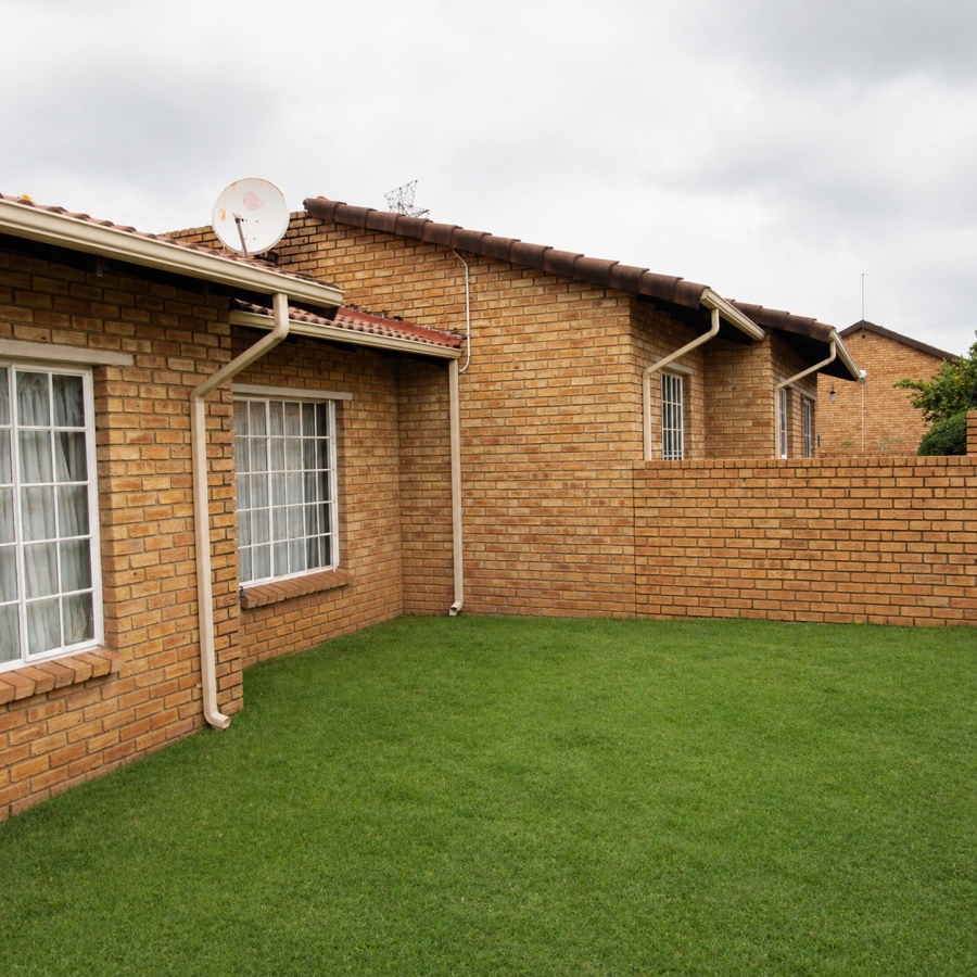 3 Bedroom Property for Sale in Witpoortjie Gauteng
